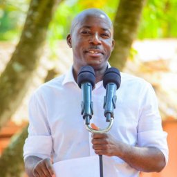 Ken Obura